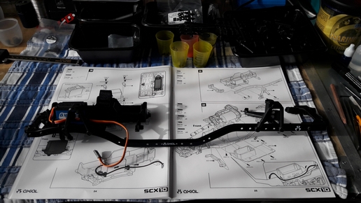 SCX-10 II Jeep Cherokee_22_RZ.JPG